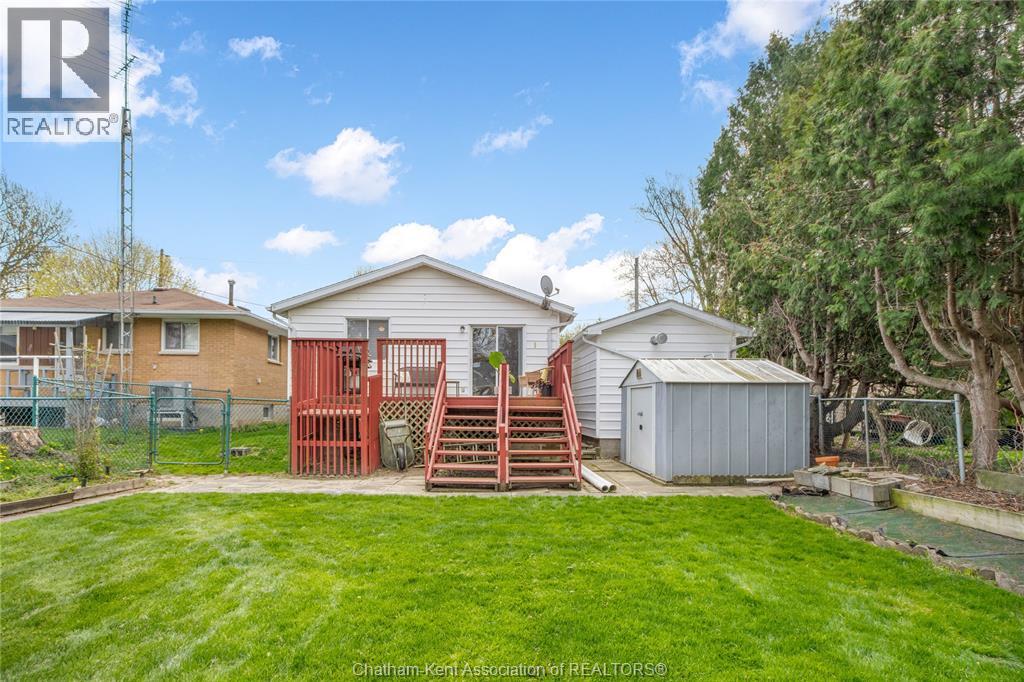 65 WILSON AVENUE — photo 32