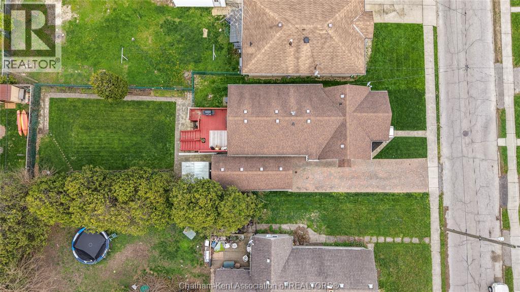 65 WILSON AVENUE — photo 39