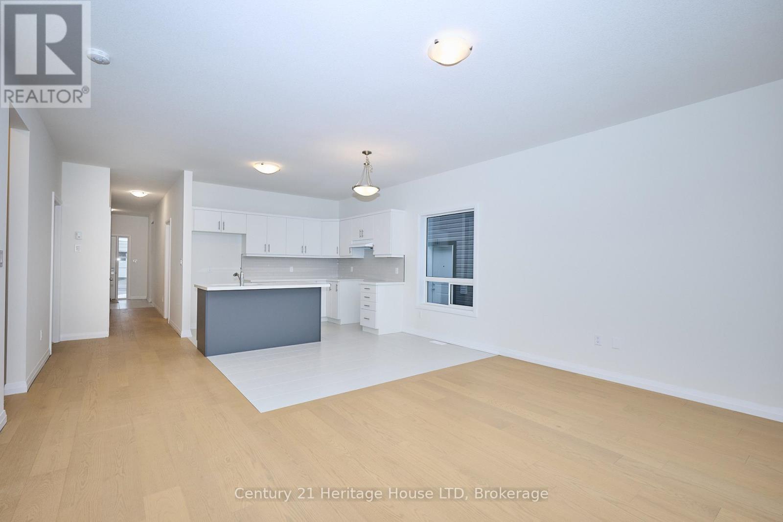 407 LOUISA STREET - 10