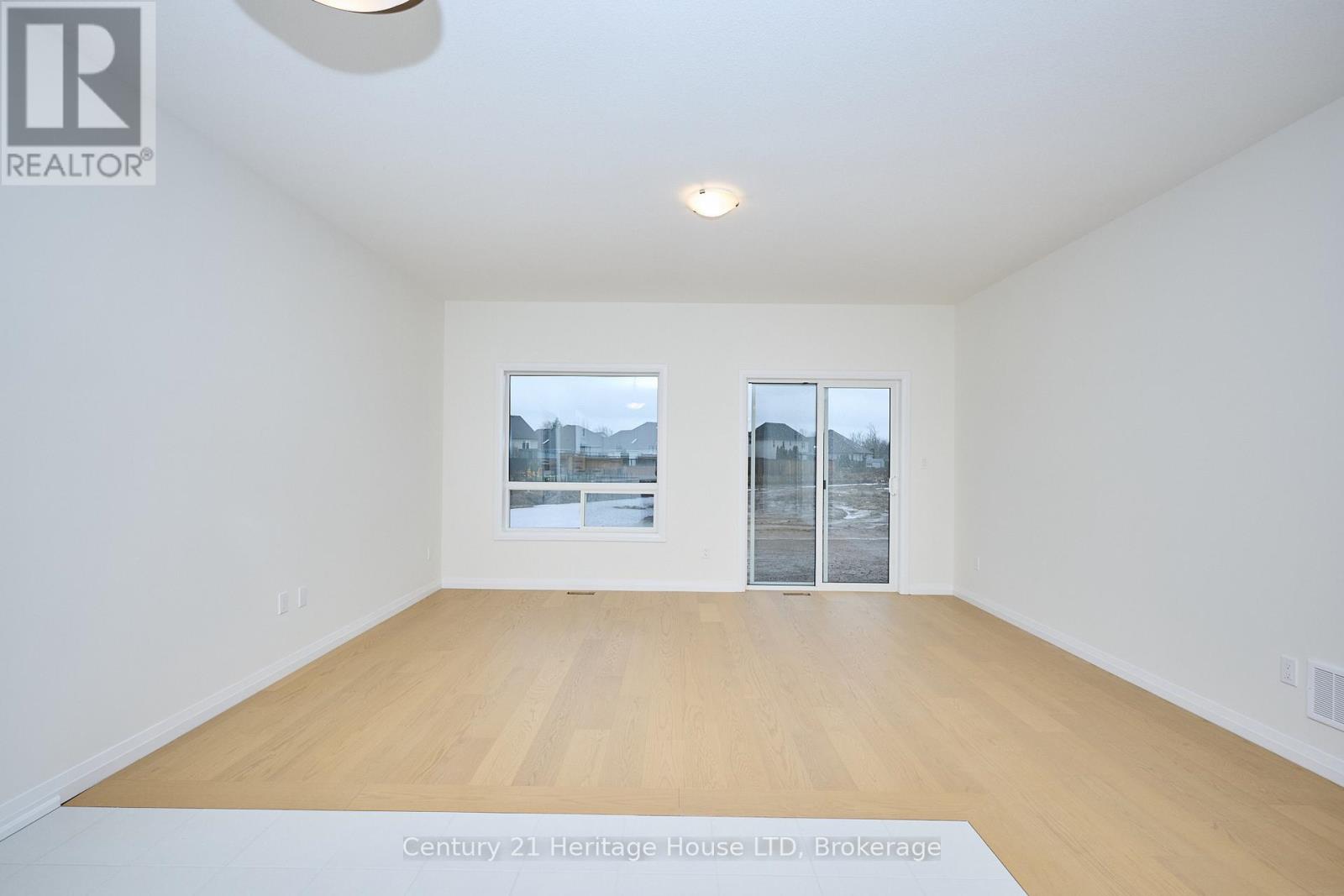 407 LOUISA STREET - 13
