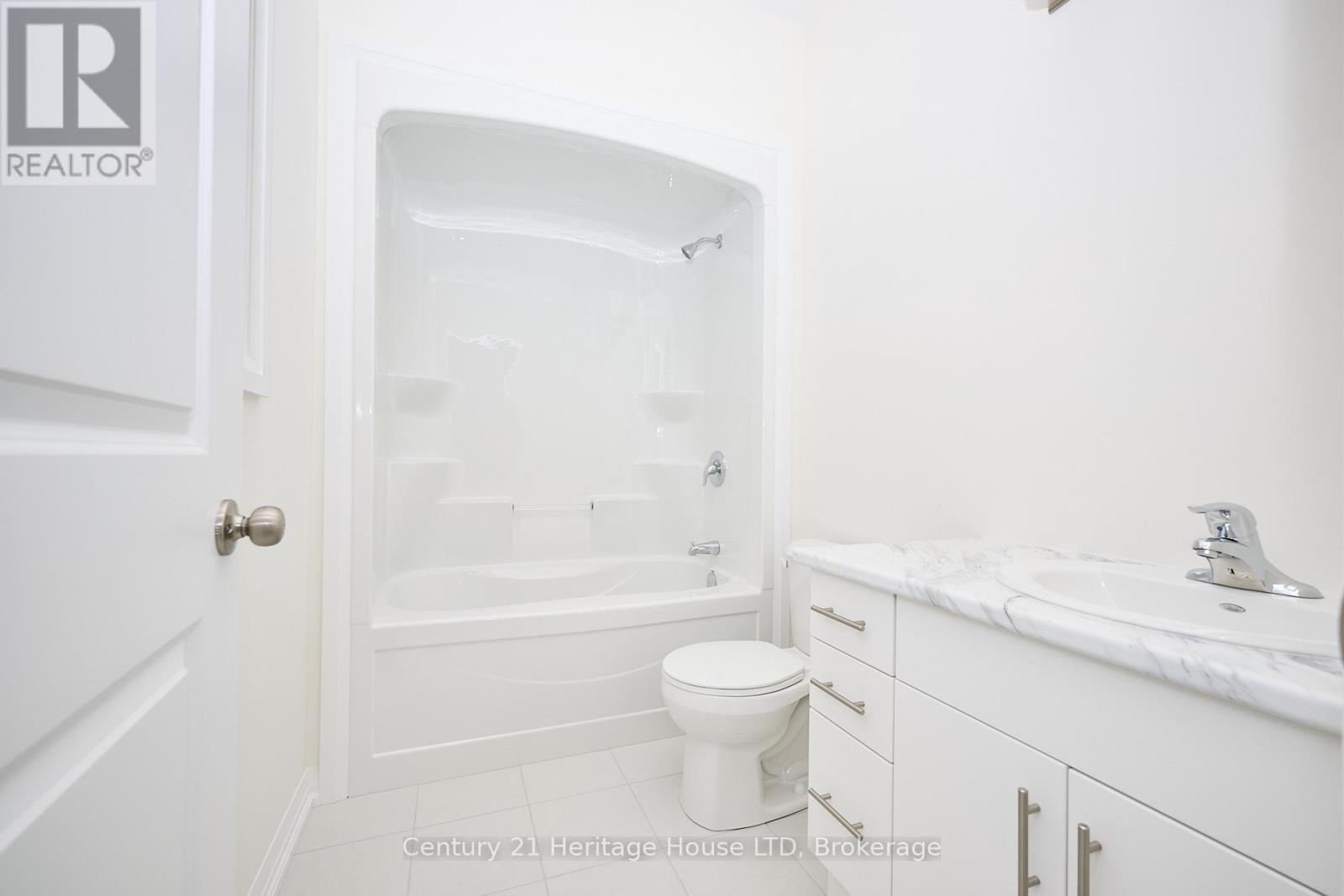 407 LOUISA STREET - 20