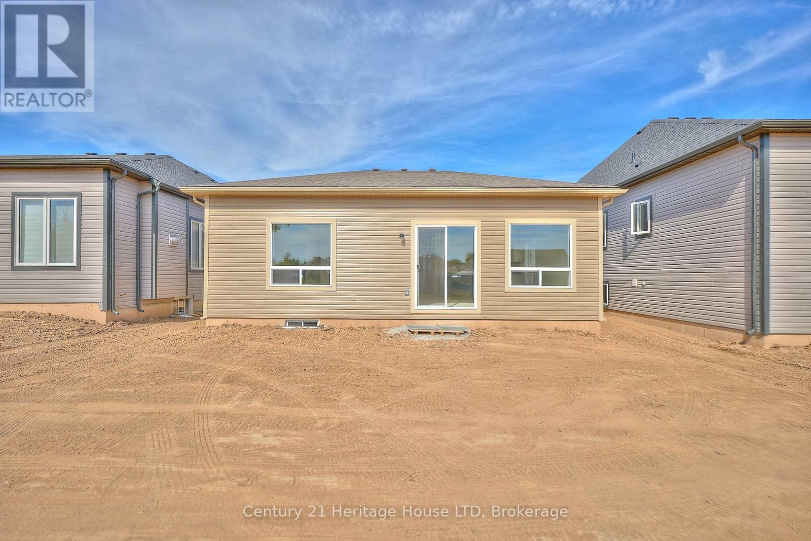 407 LOUISA STREET - 24