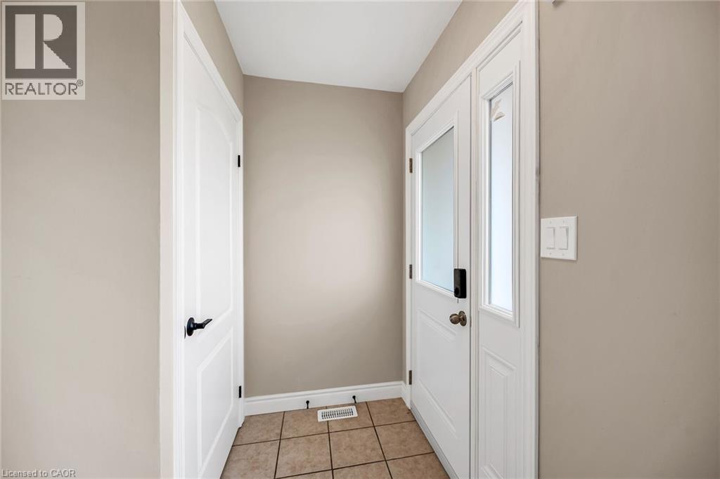 83 MARION Street - 6
