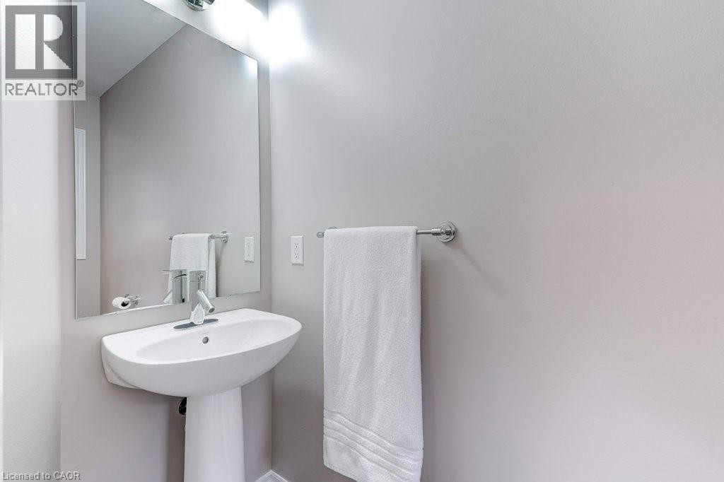 2086 GHENT Avenue Unit# 19, Burlington, Ontario, L7R1Y3 — Photo 18