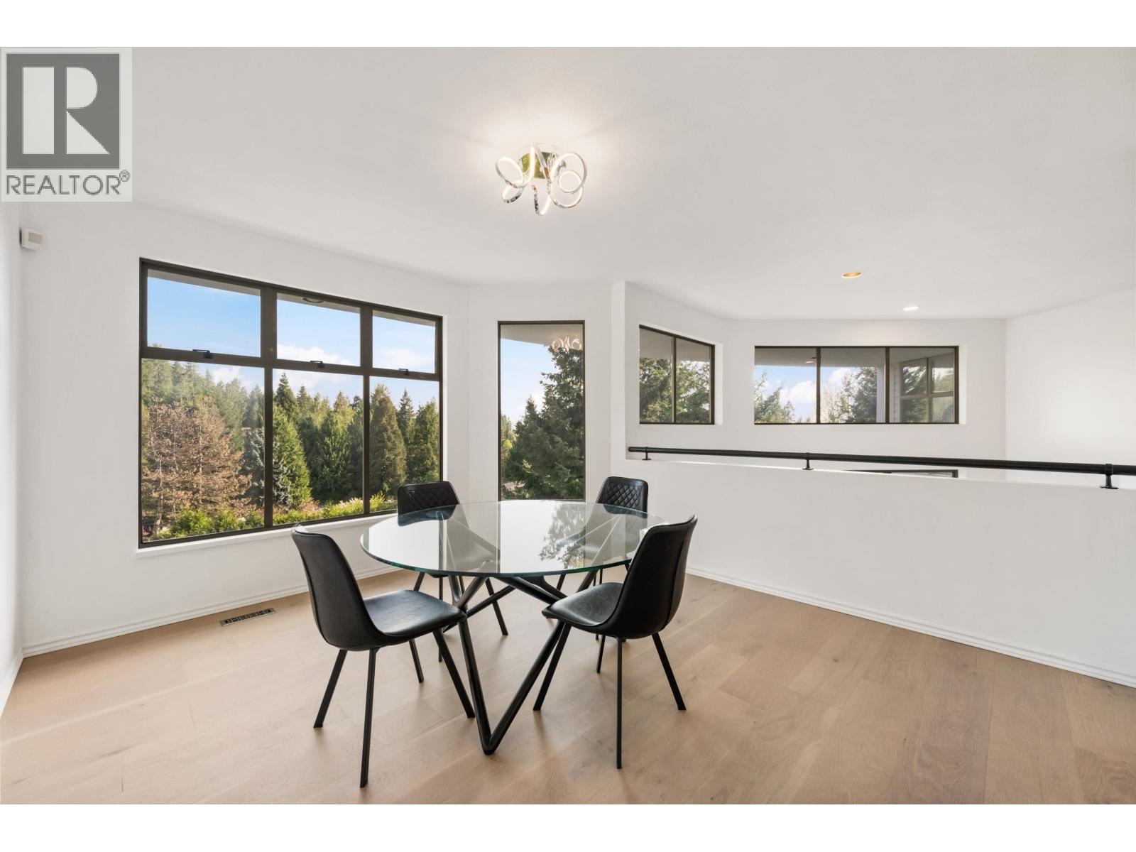 4809 NORTHWOOD PLACE, West Vancouver