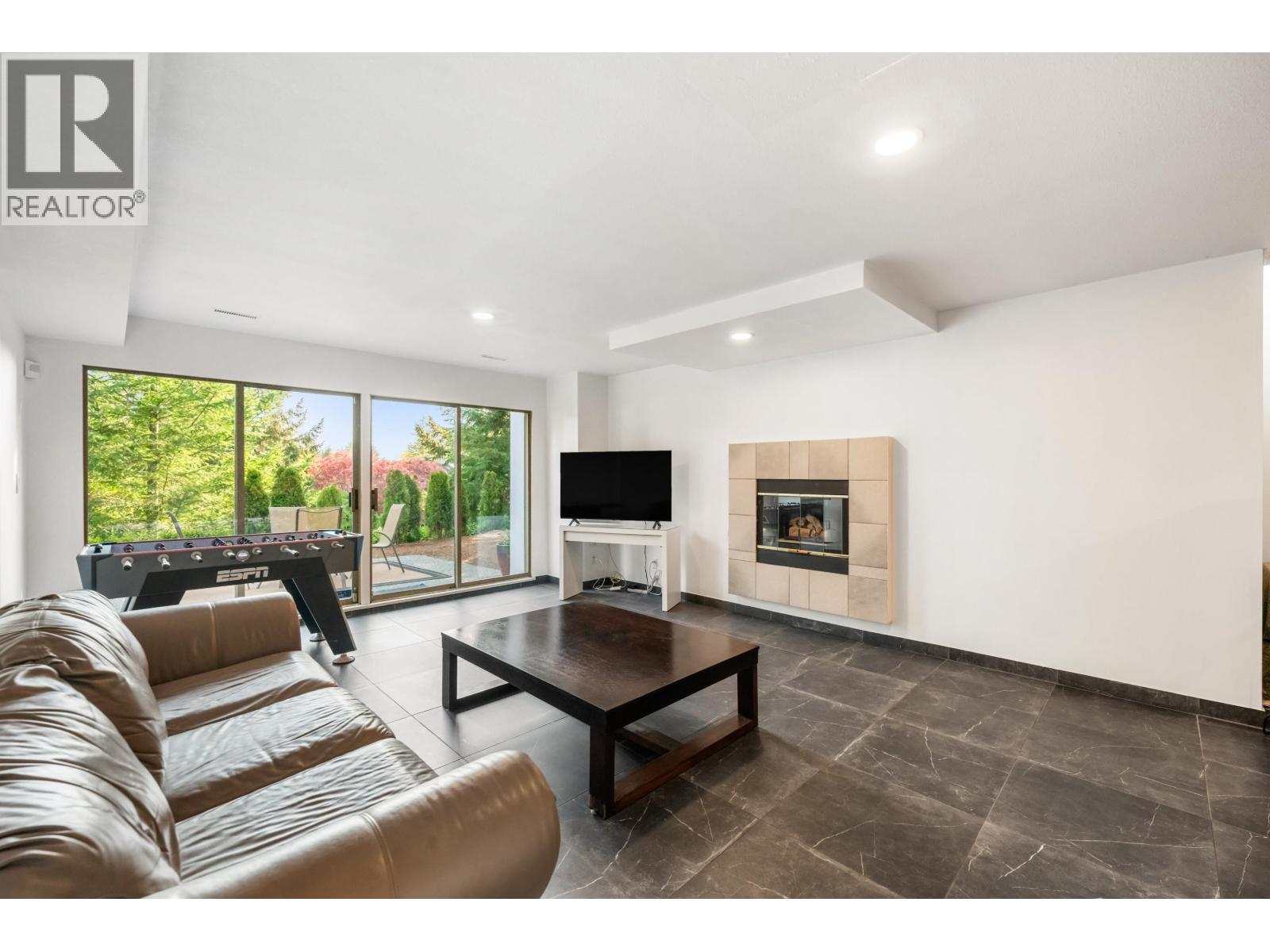 4809 NORTHWOOD PLACE, West Vancouver