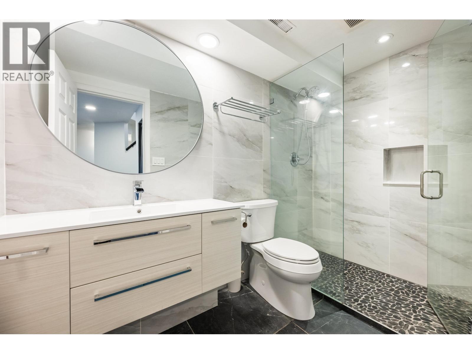 4809 NORTHWOOD PLACE, West Vancouver