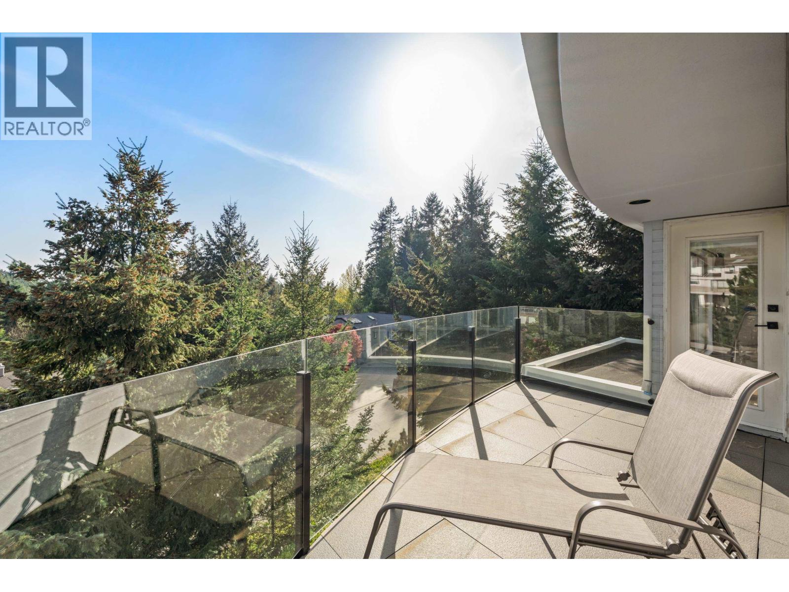 4809 NORTHWOOD PLACE, West Vancouver