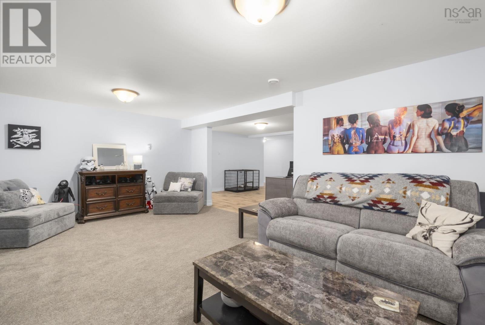 5 Tailfeather Court — photo 30