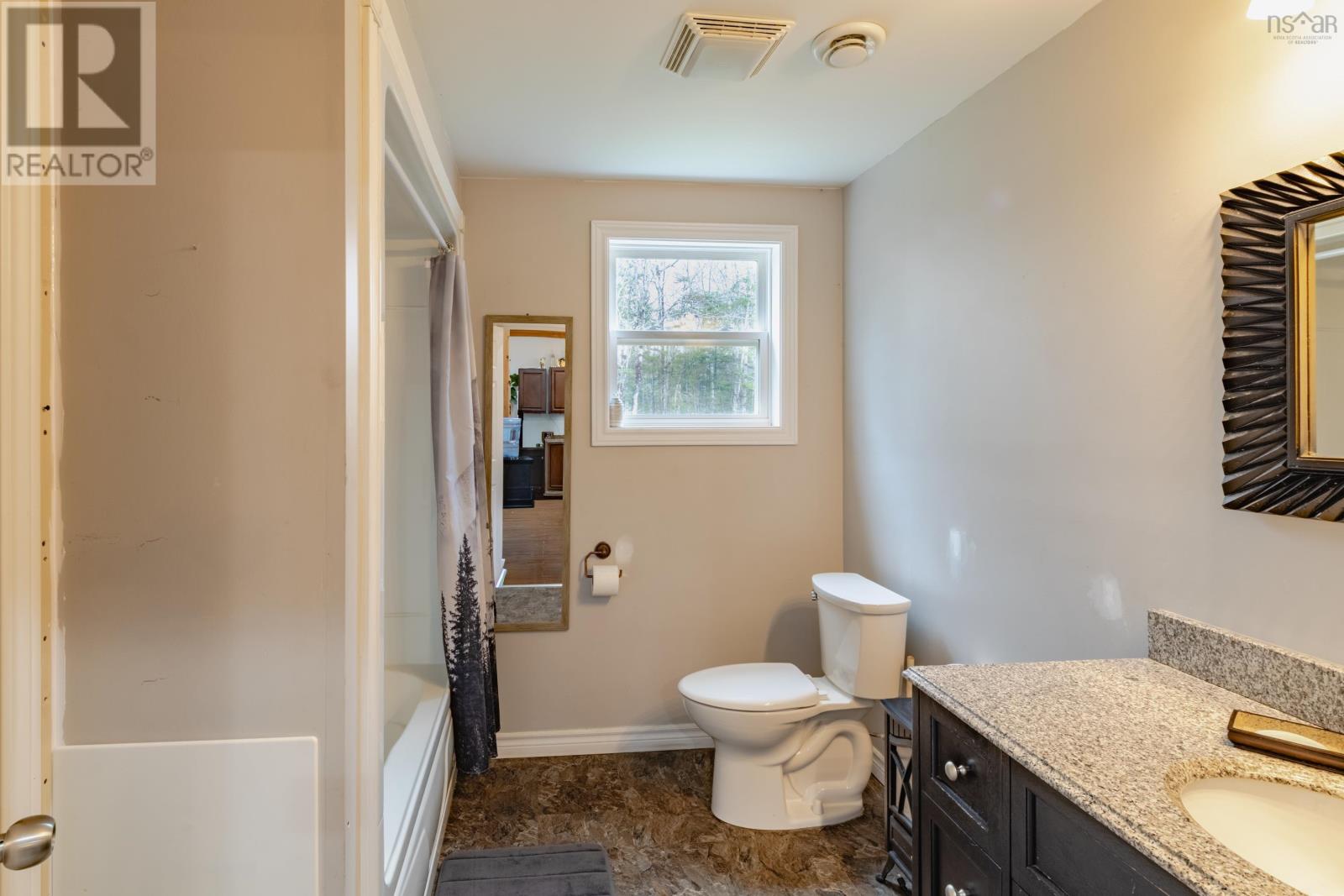 Property 14 of 41 of 1170 Highway 340