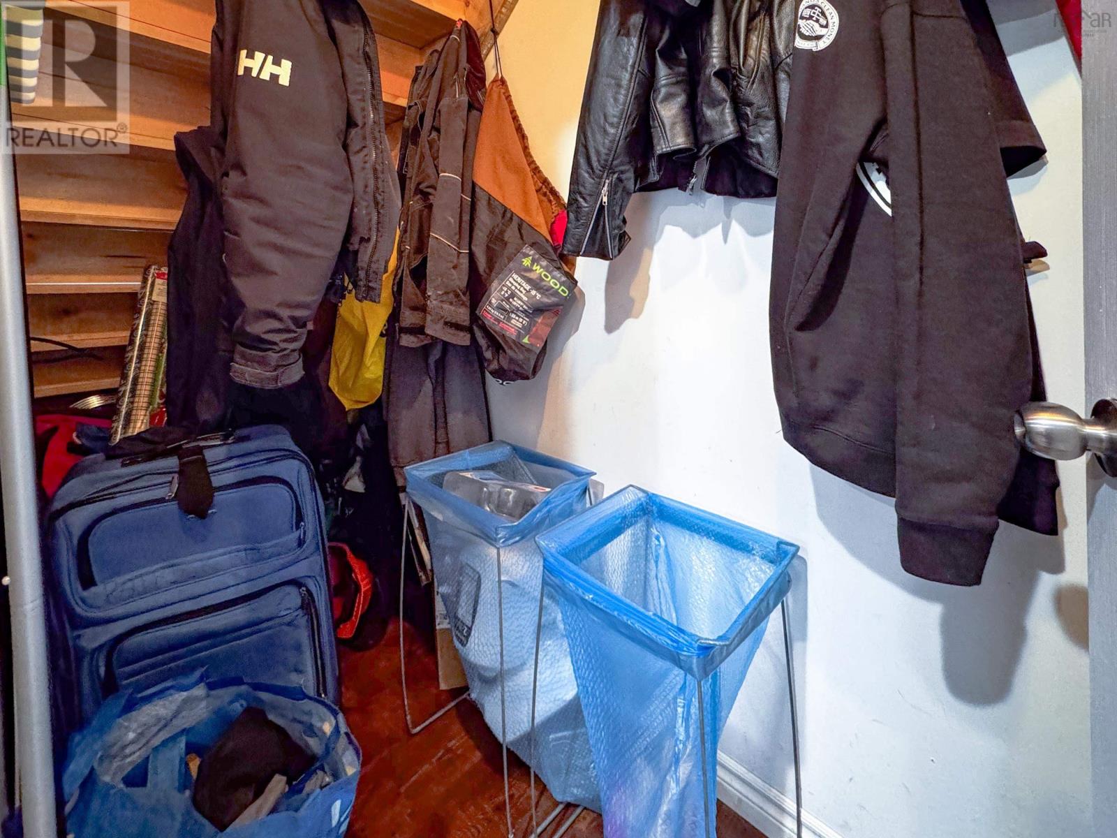 Property 33 of 41 of 1170 Highway 340