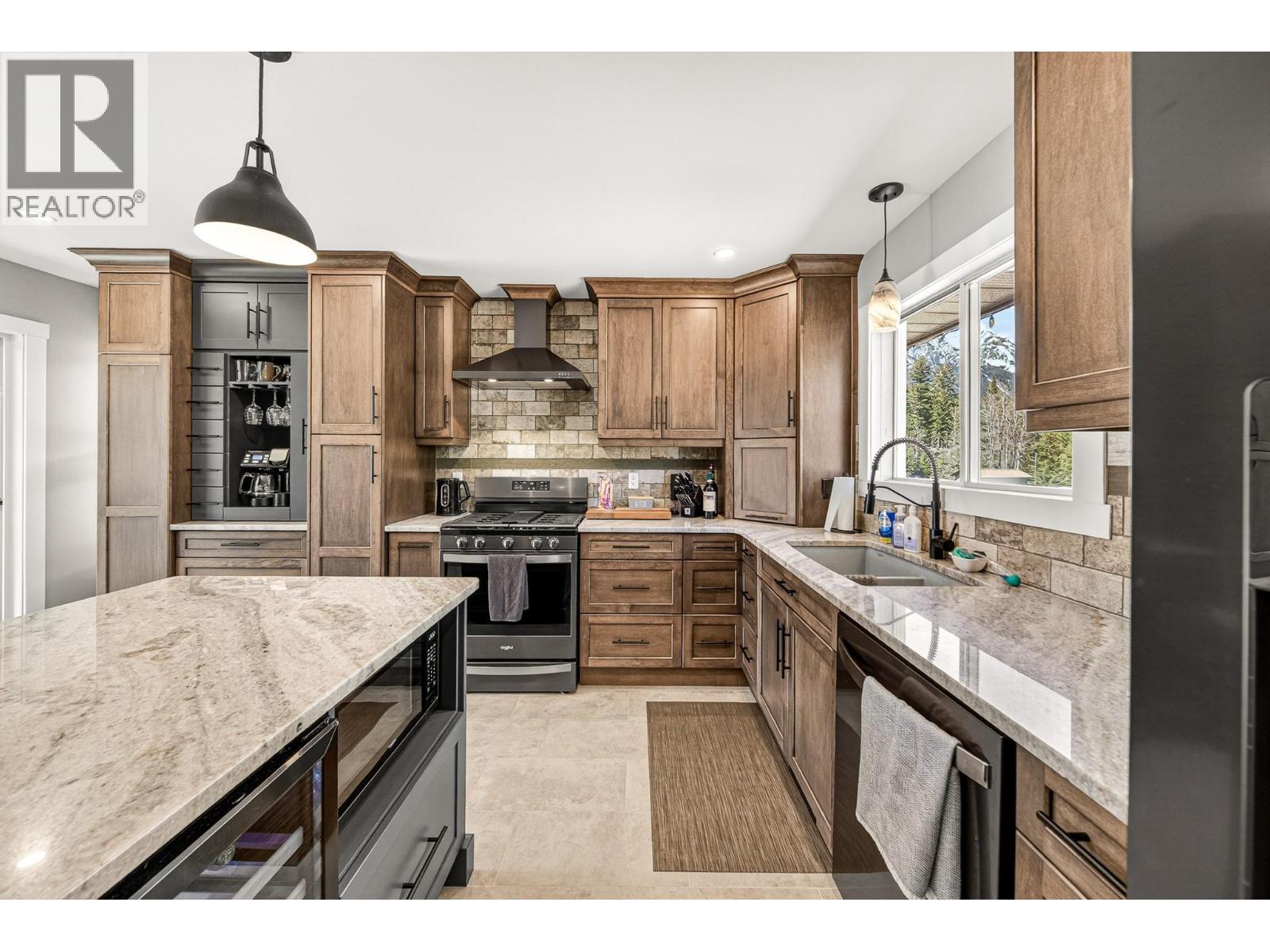 6 & 7 Clearwater Place - 17