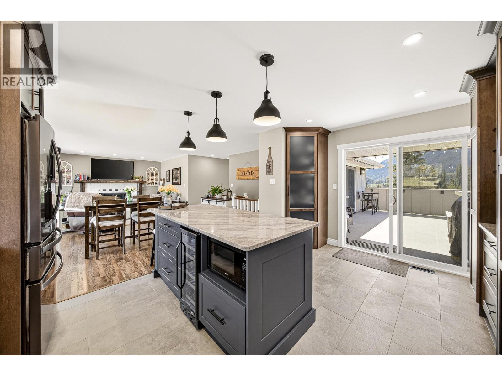 6 & 7 Clearwater Place - 19