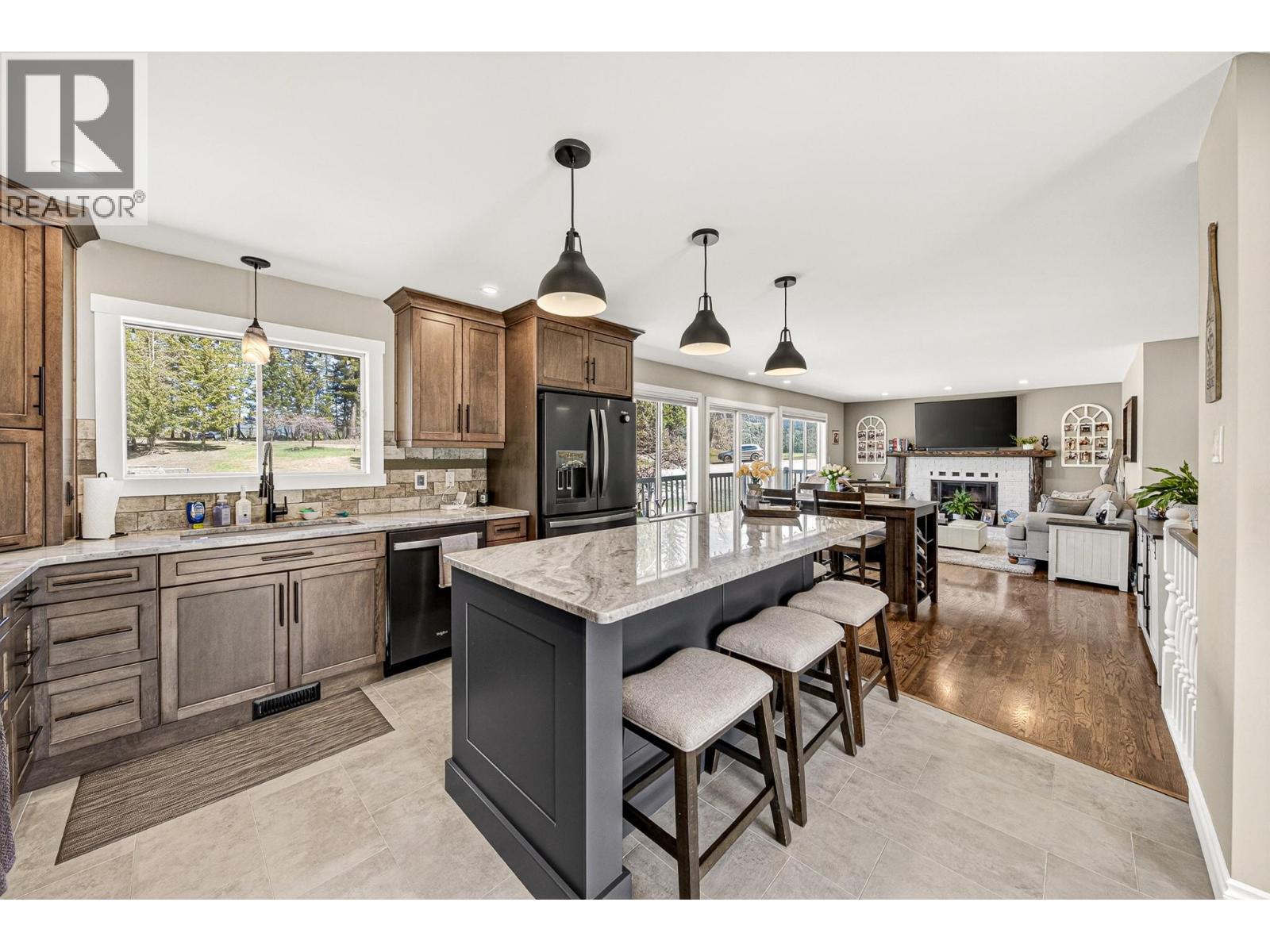 6 & 7 Clearwater Place - 21