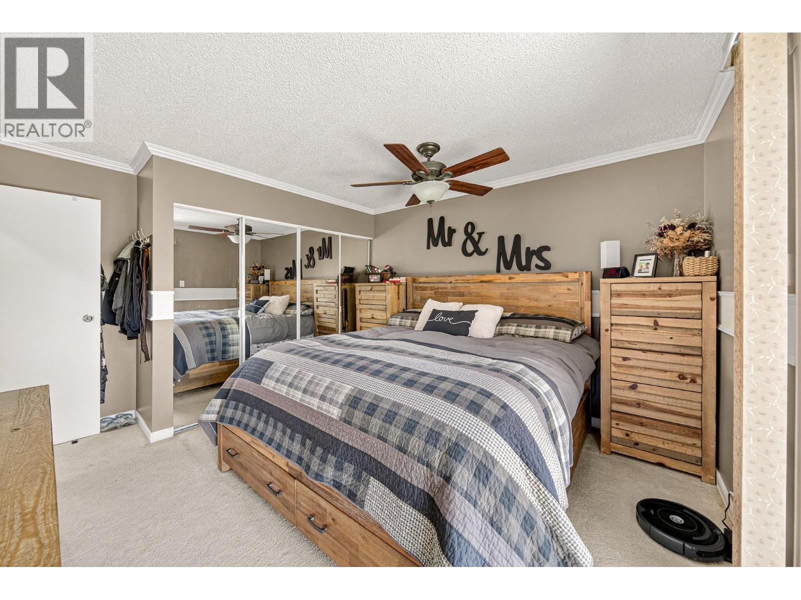 6 & 7 Clearwater Place - 27