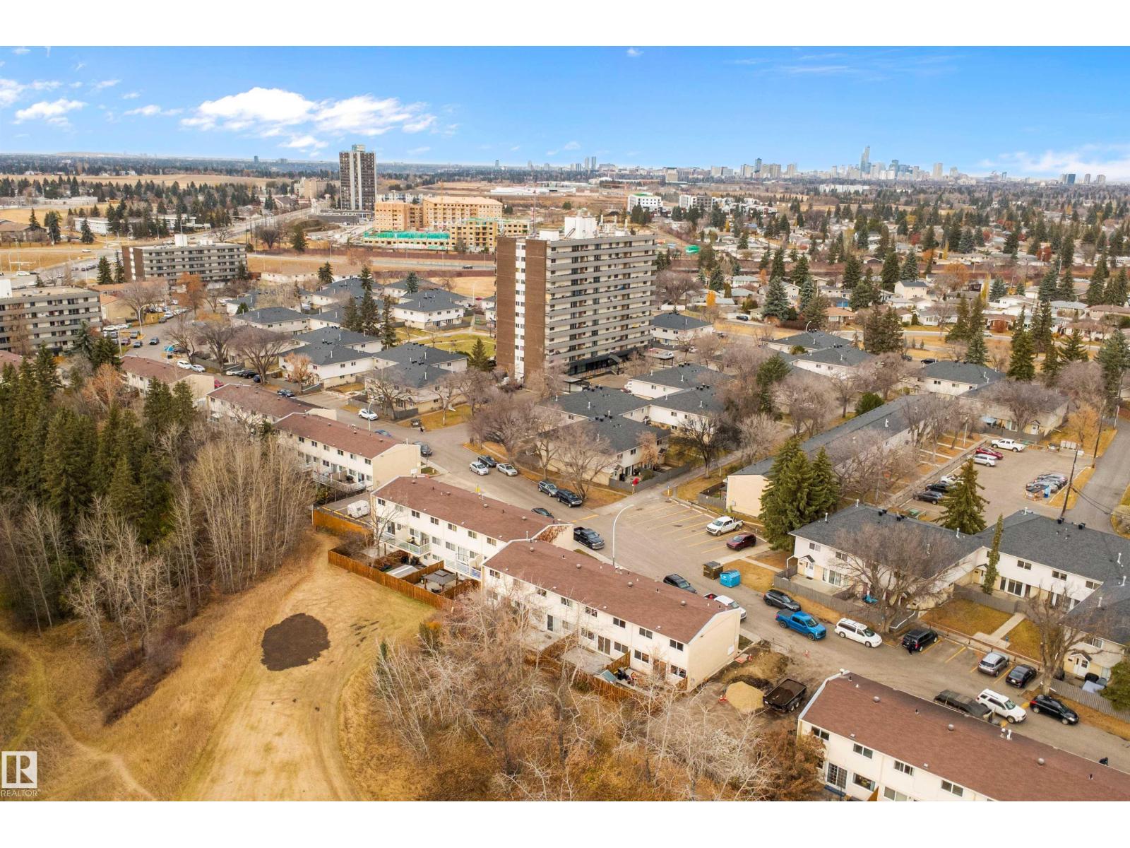 47 ROYAL RD NW - 54