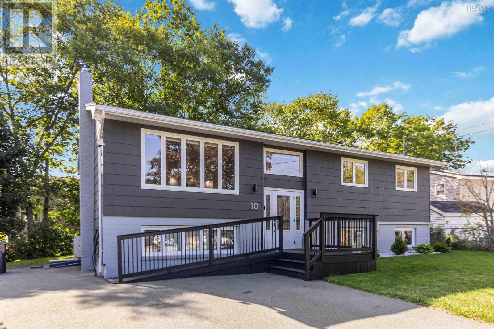 Property photo of 10 Rosewood Court