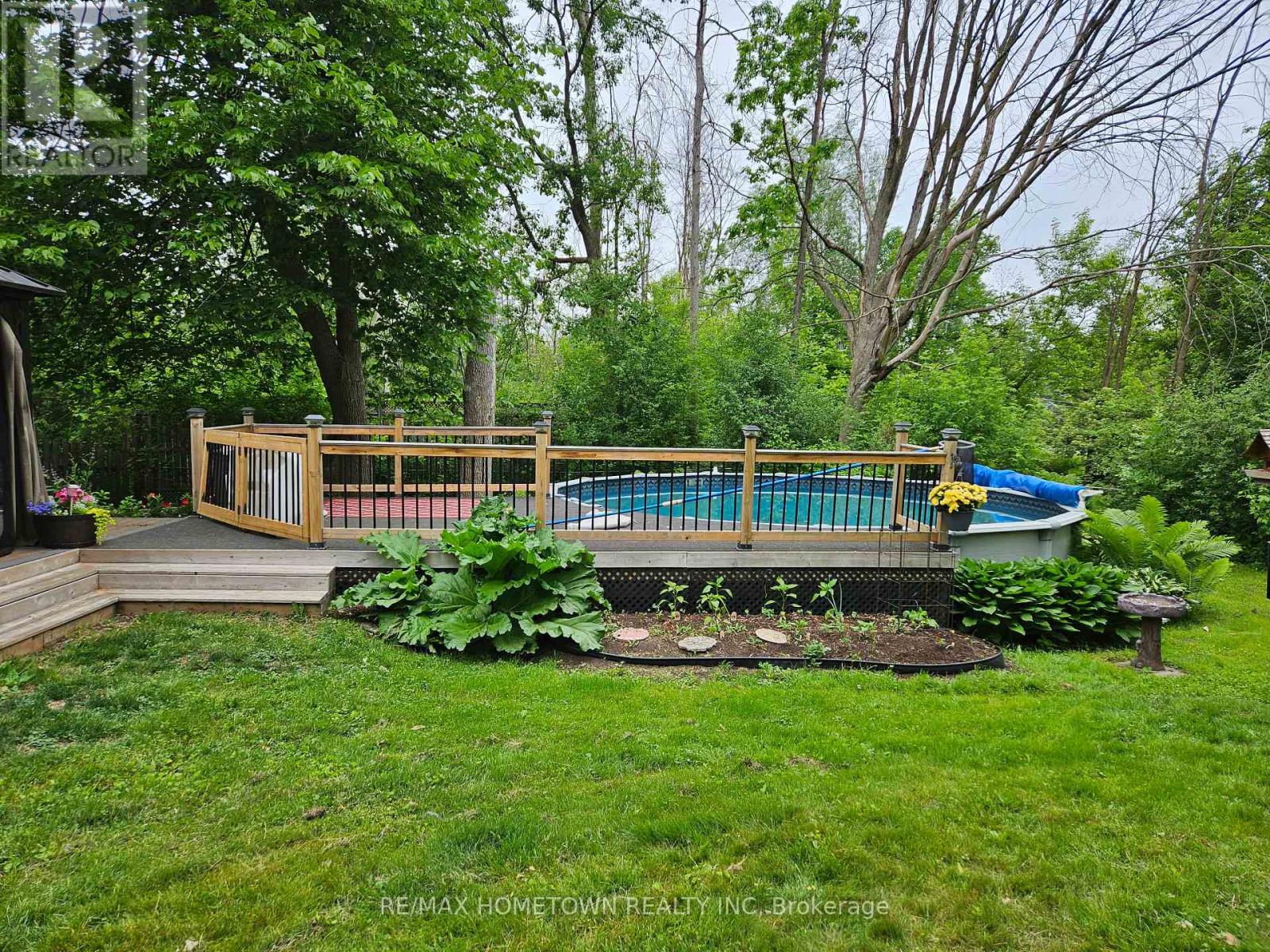 5 MEIKLE DRIVE - 28