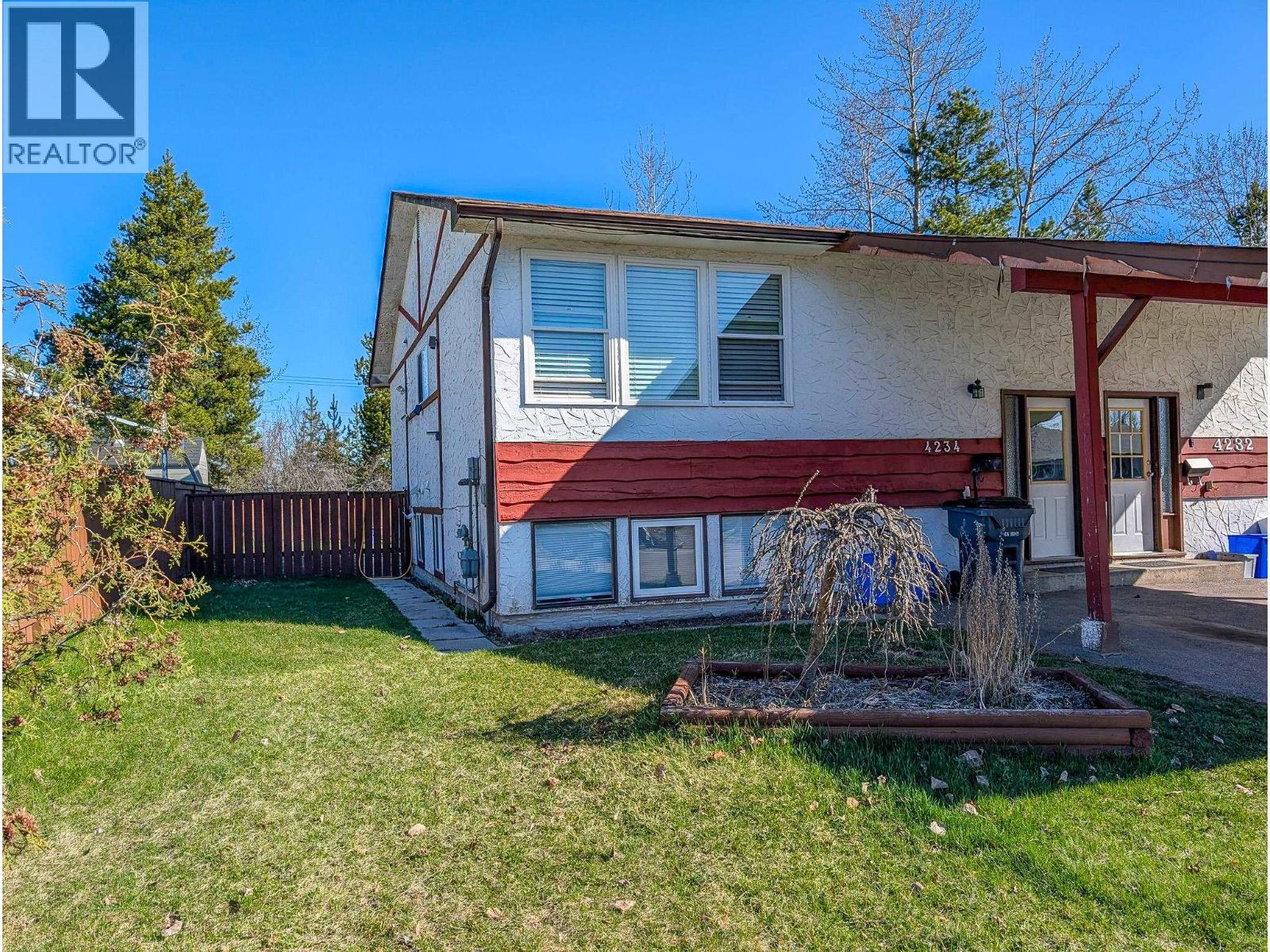 Living room of 4234 QUENTIN AVENUE · Prince George, BC