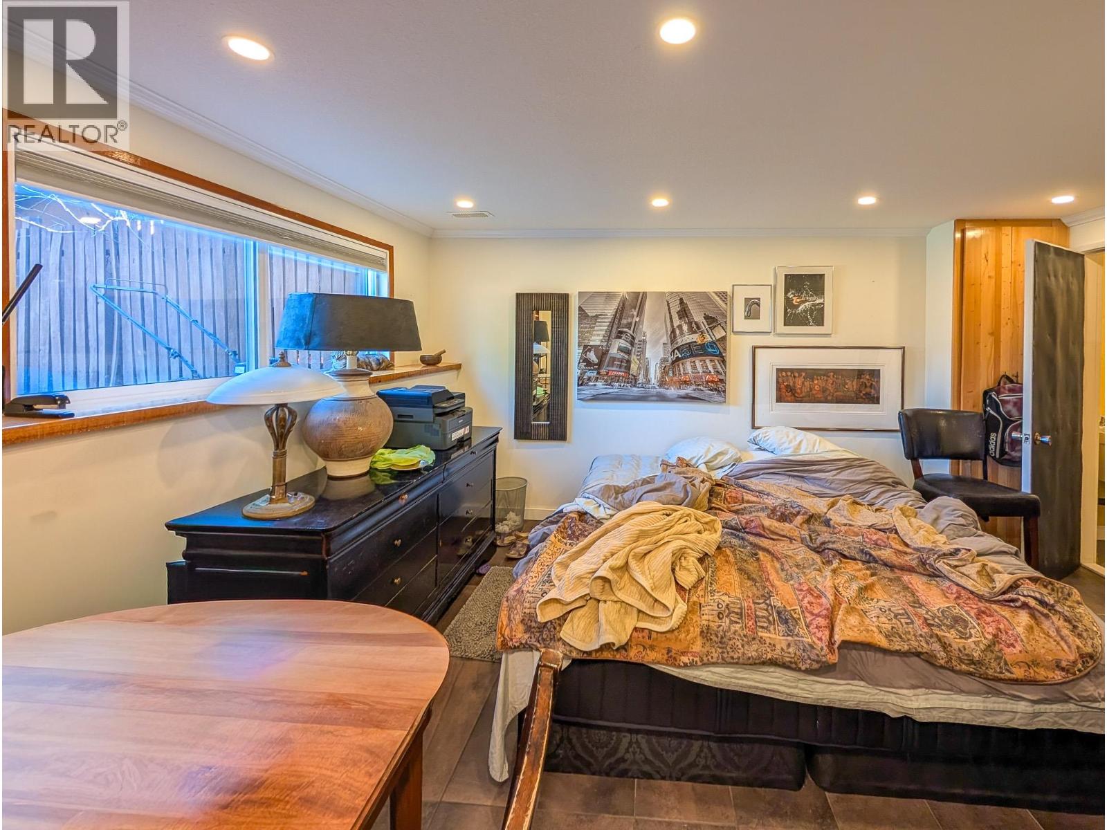 4234 QUENTIN AVENUE - 30