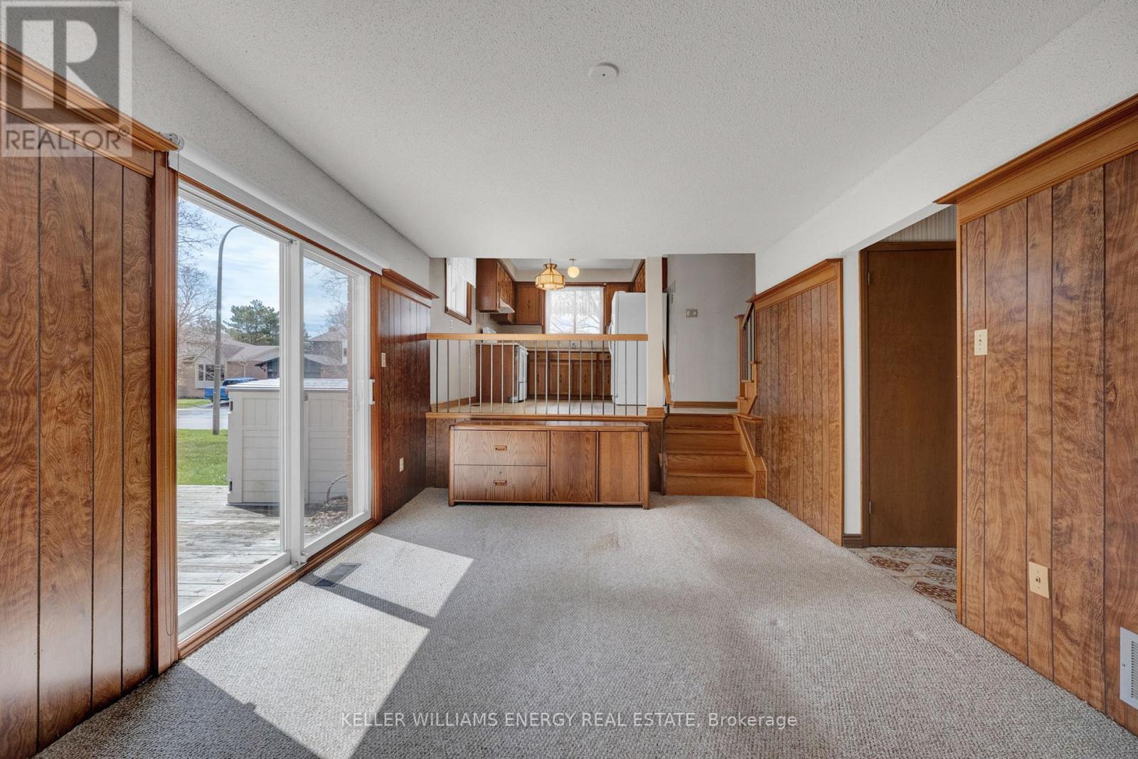 183 GADSBY DRIVE — photo 14