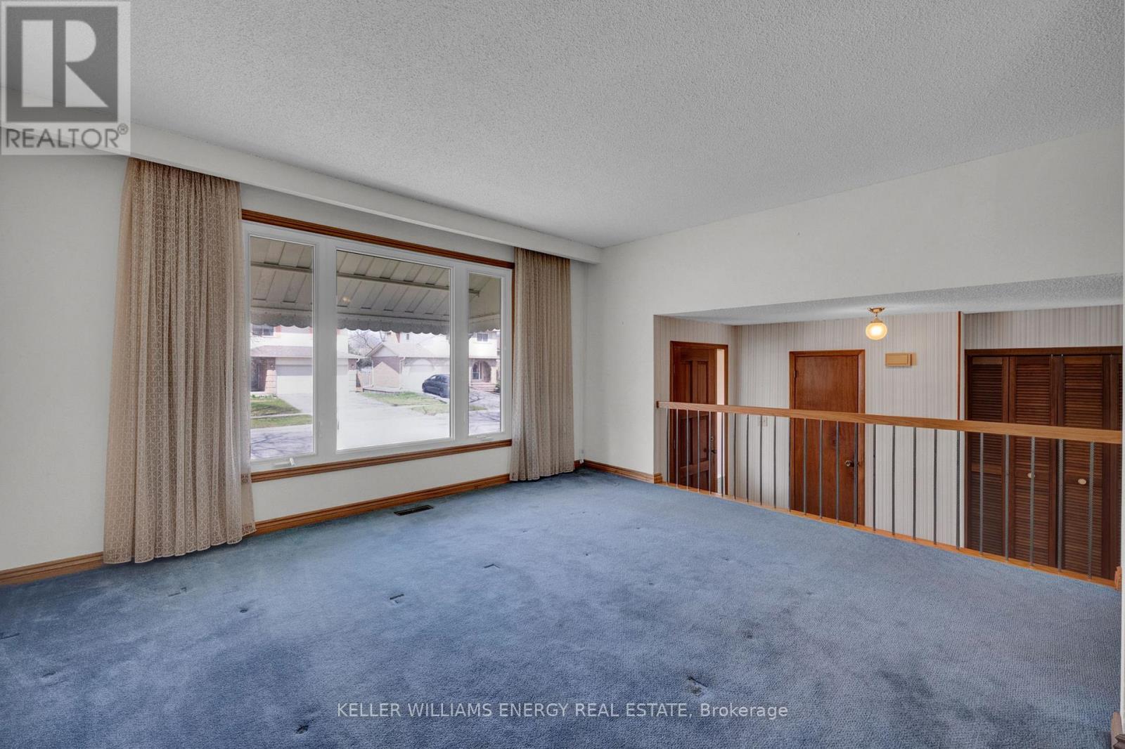 183 GADSBY DRIVE — photo 7