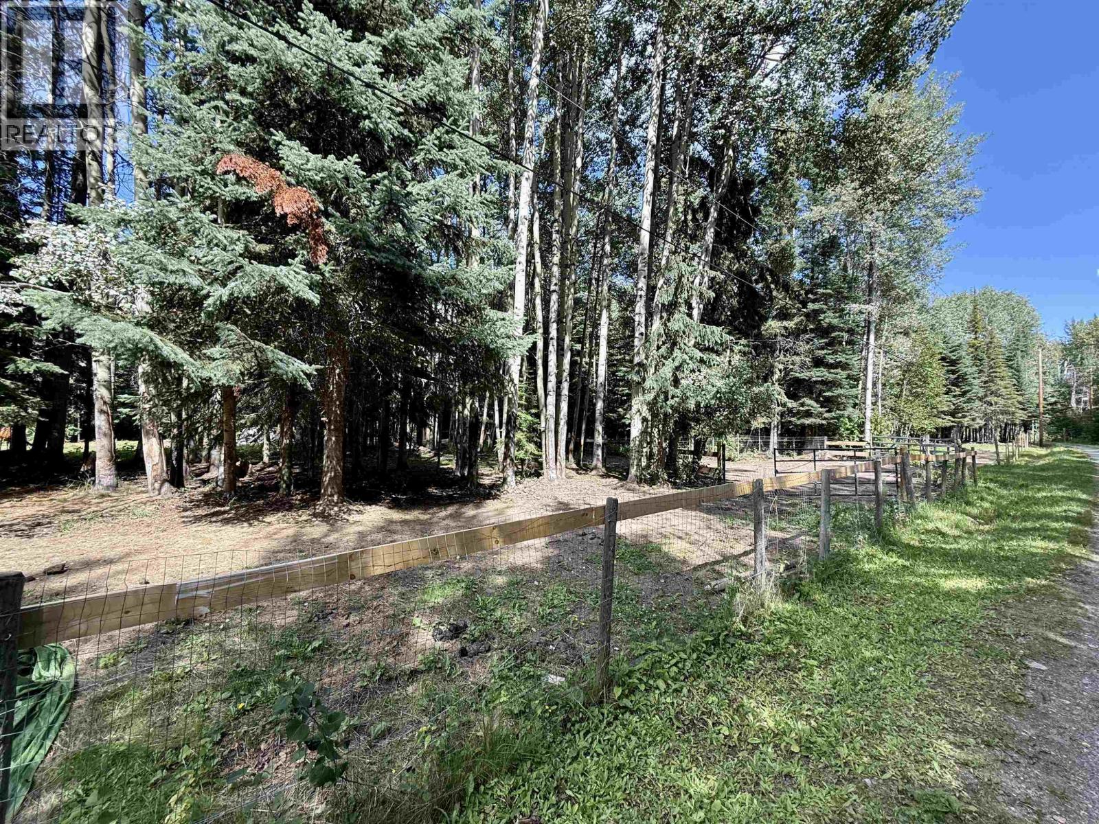 Photo 9 of 34 — 17985 WOODS ROAD · Prince George, BC