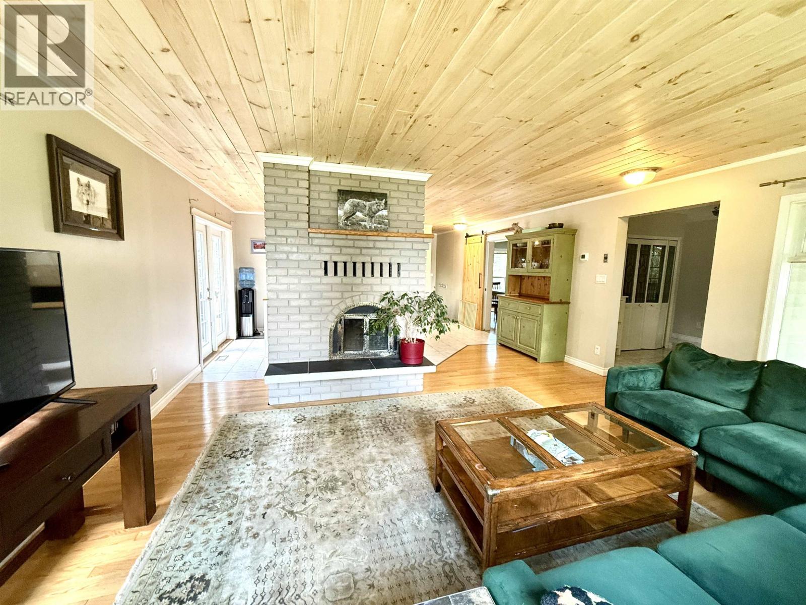 17985 WOODS ROAD - 17