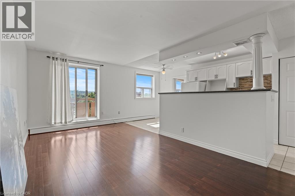 851 QUEENSTON Road Unit# 505, Stoney Creek, Ontario, L8G1B4 — Photo 10