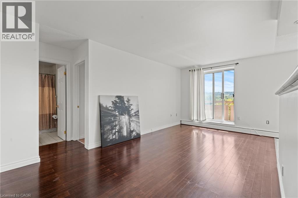 851 QUEENSTON Road Unit# 505, Stoney Creek, Ontario, L8G1B4 — Photo 7