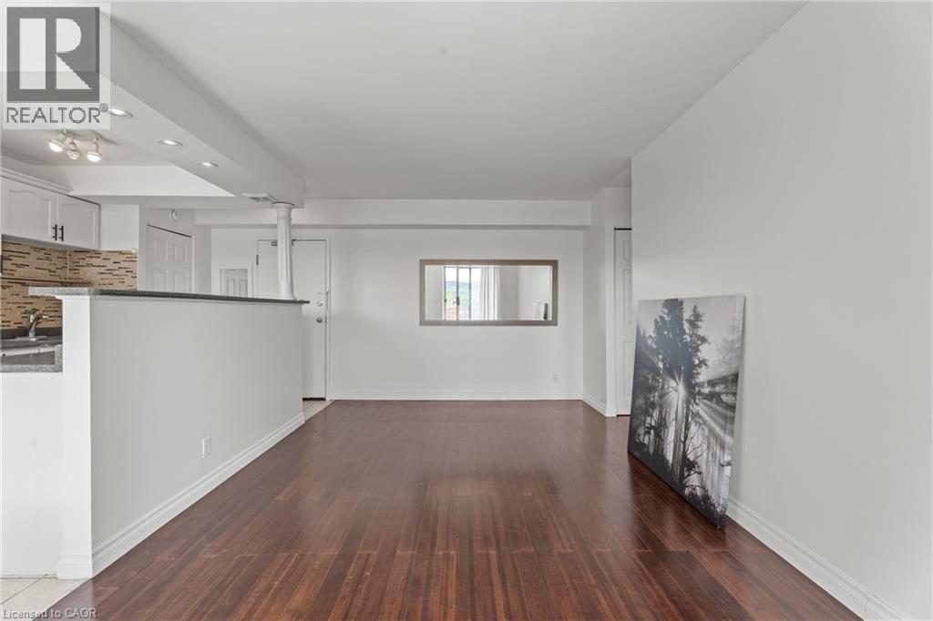 851 QUEENSTON Road Unit# 505, Stoney Creek, Ontario, L8G1B4 — Photo 11