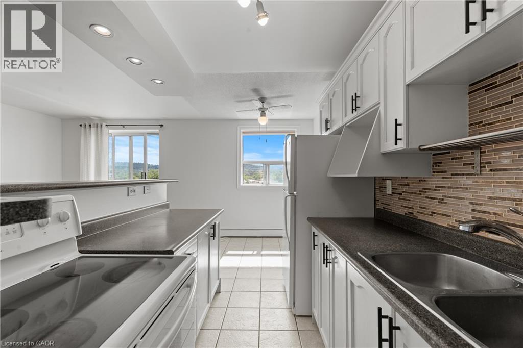 851 QUEENSTON Road Unit# 505, Stoney Creek, Ontario, L8G1B4 — Photo 14