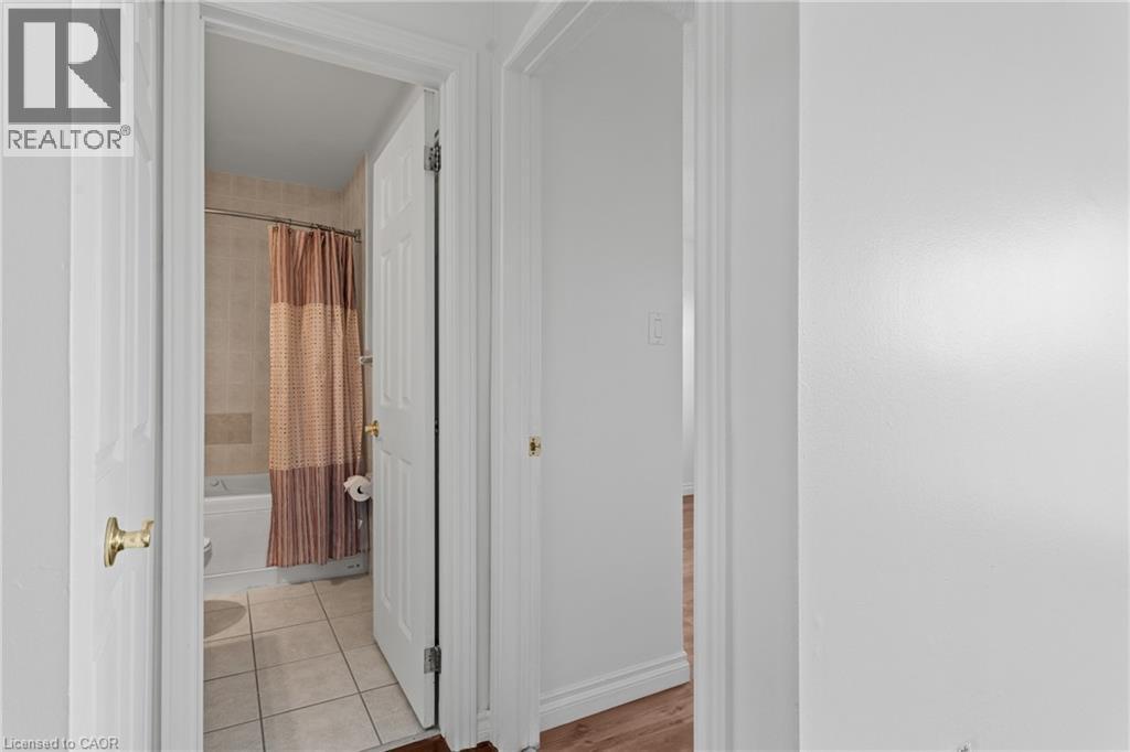 851 QUEENSTON Road Unit# 505, Stoney Creek, Ontario, L8G1B4 — Photo 18