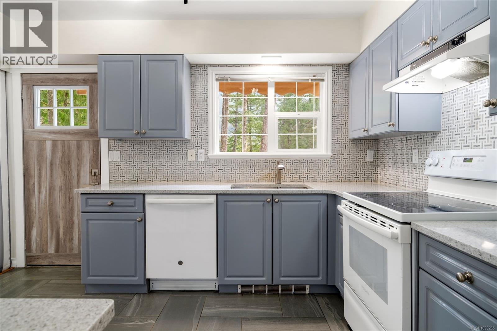  1475 Tharratt Road, Shawnigan Lake