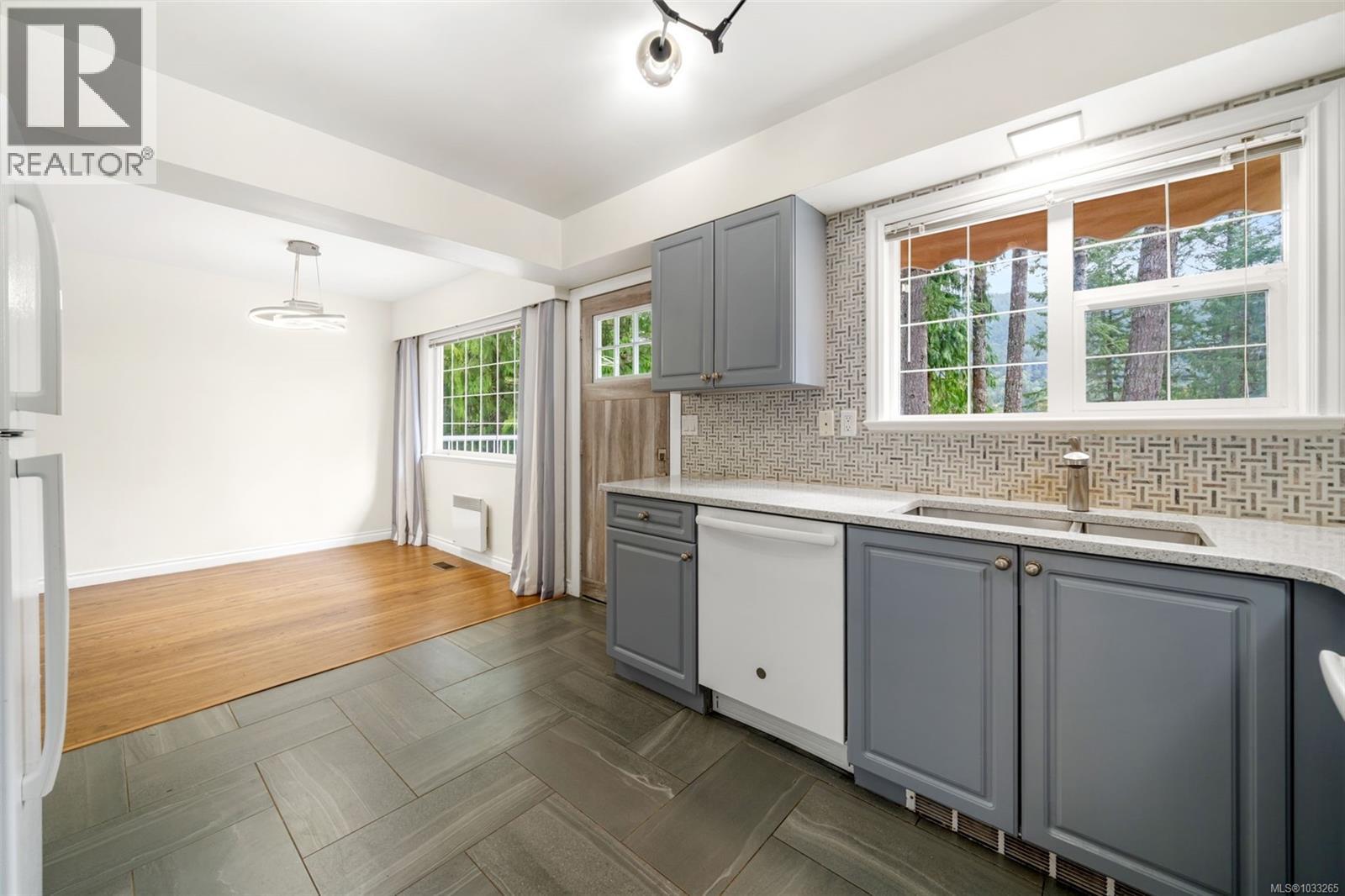  1475 Tharratt Road, Shawnigan Lake