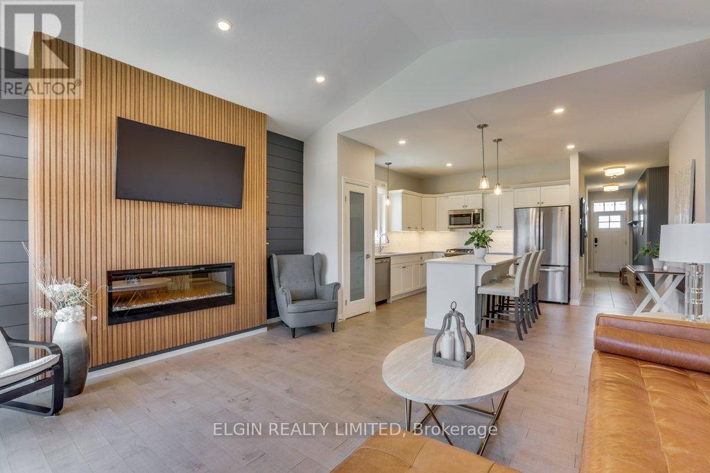 56 CHARTER CREEK COURT - 21