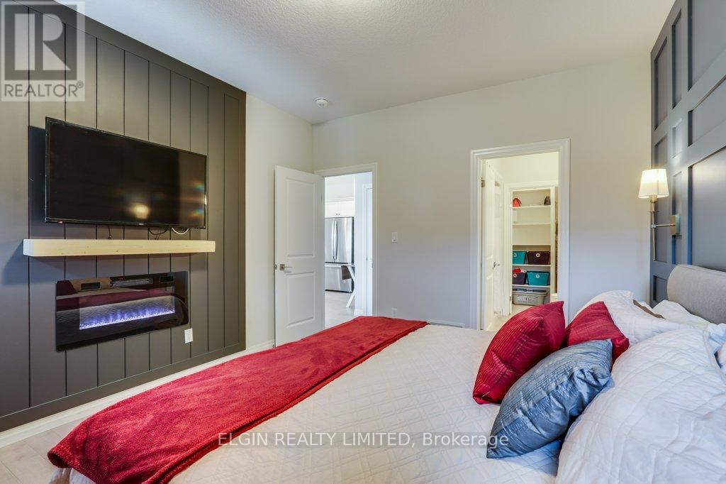 56 CHARTER CREEK COURT - 25