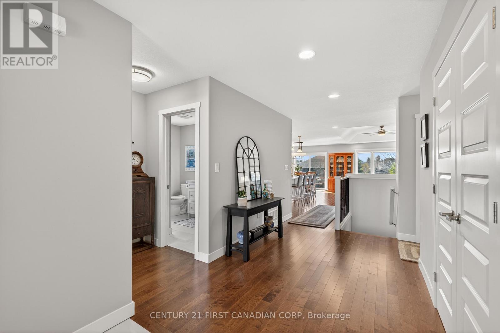 115 NICOLES TRAIL - Image 3