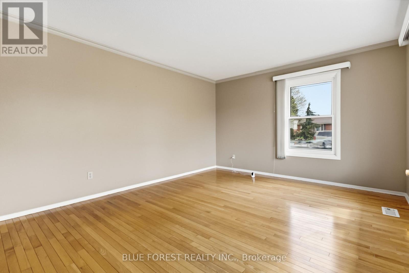 2 WADSWORTH DRIVE - 12