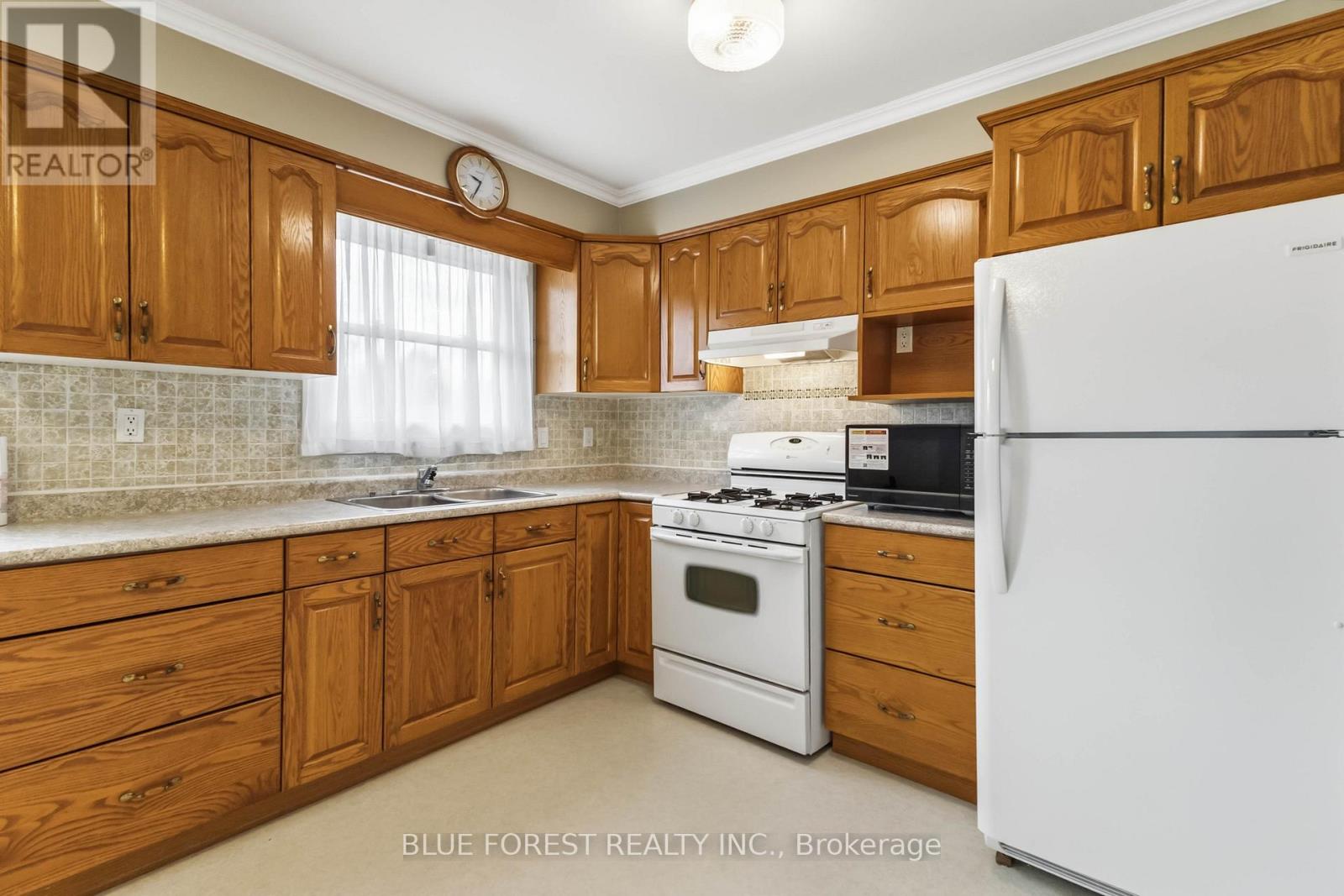 2 WADSWORTH DRIVE - 20