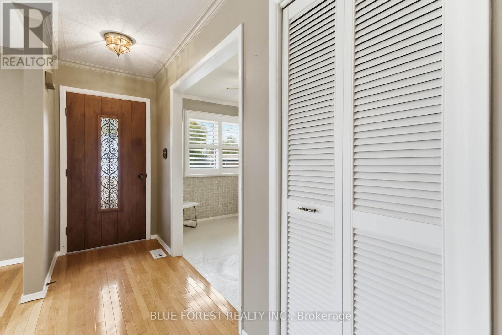 2 WADSWORTH DRIVE - 8
