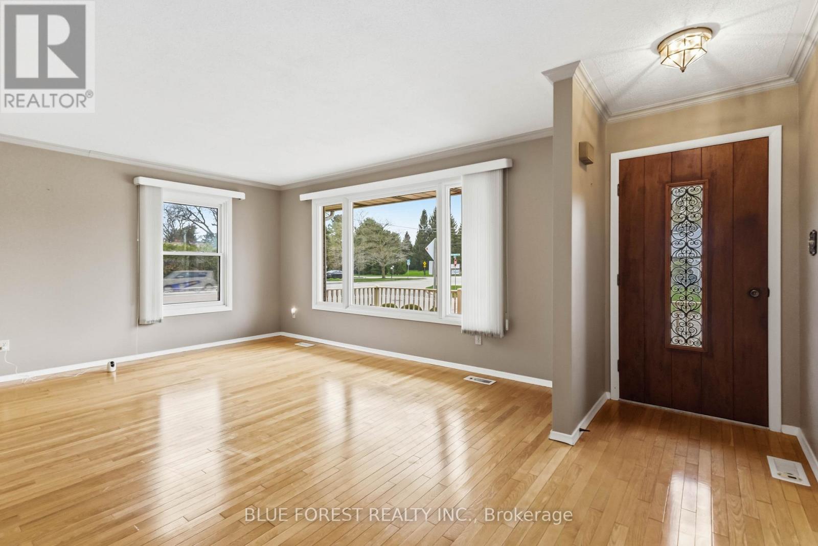 2 WADSWORTH DRIVE - 9