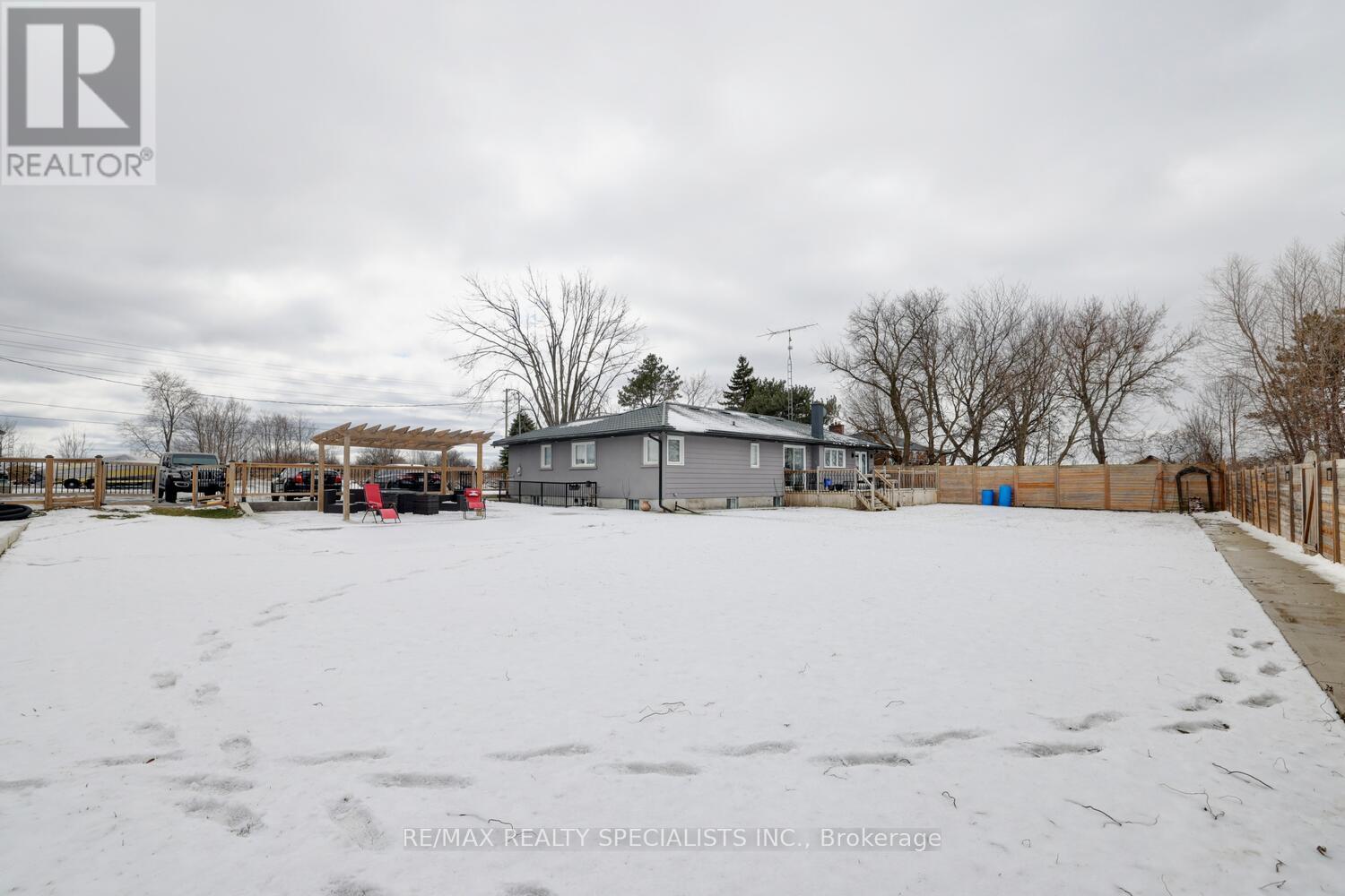 1181 LOWER BASE LINE E - 47