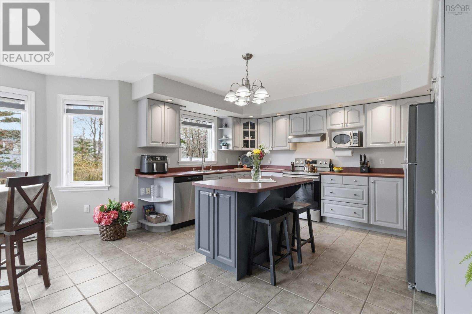 Property 13 of 50 of 70 Hillside Avenue