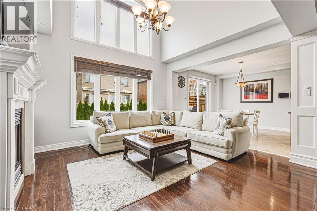 425 BURLOAK Drive, Oakville, Ontario, L6L6W8 — Photo 10