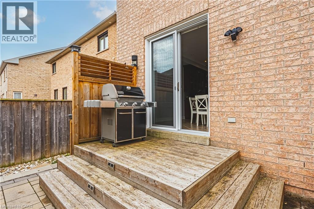 425 BURLOAK Drive, Oakville, Ontario, L6L6W8 — Photo 43