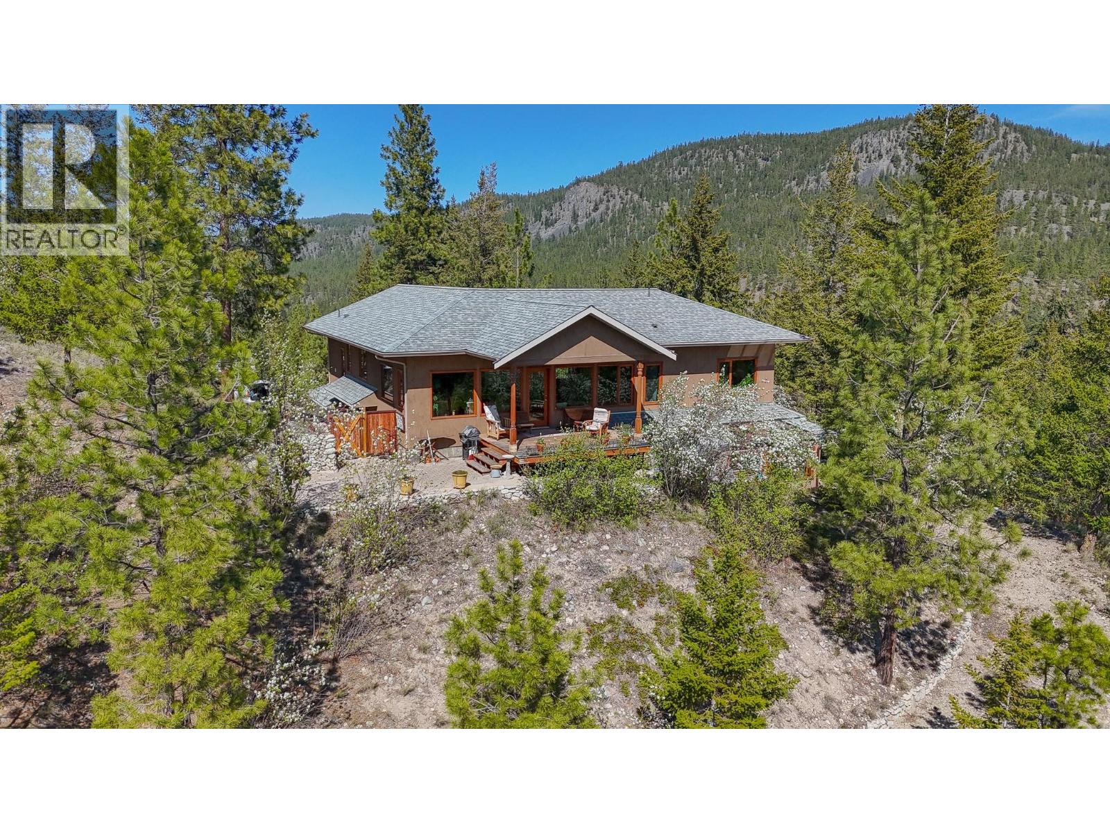  8105 Princeton - Summerland Road, Summerland