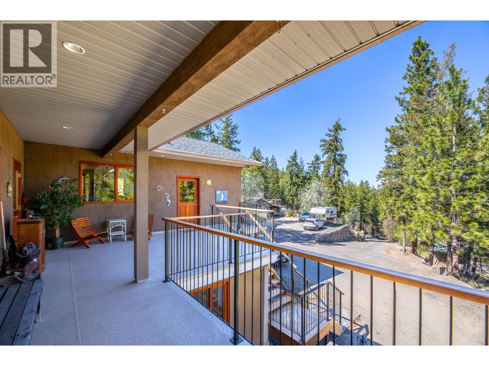  8105 Princeton - Summerland Road, Summerland
