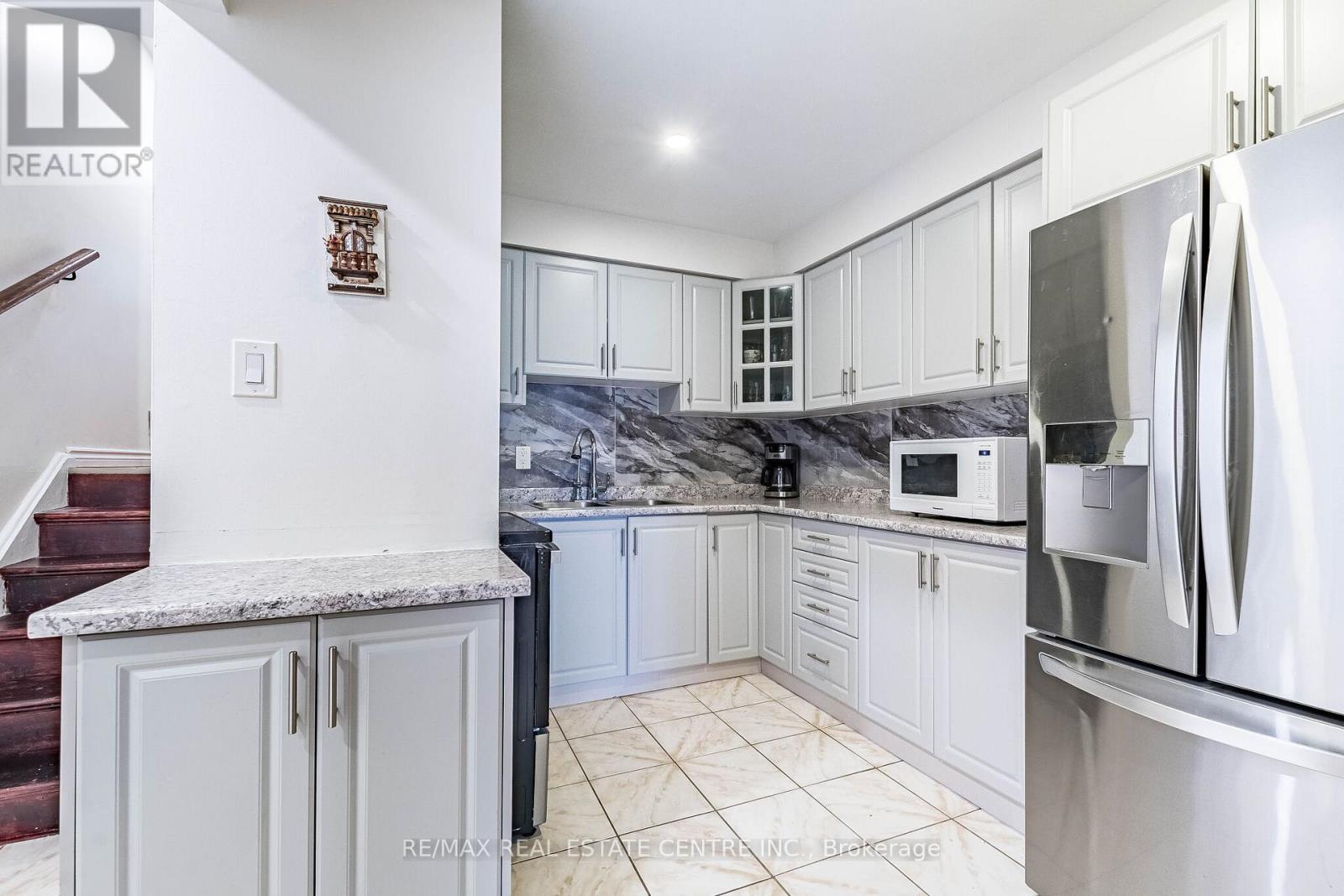 7260 REDFOX ROAD - 16