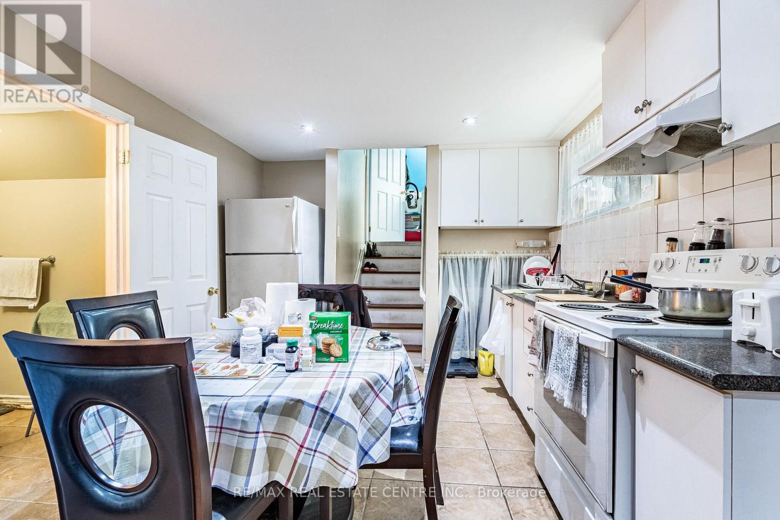 7260 REDFOX ROAD - 37